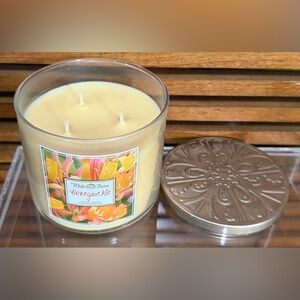 Rare HTF Bath & Body Works Honeysuckle 3-Wick Candle